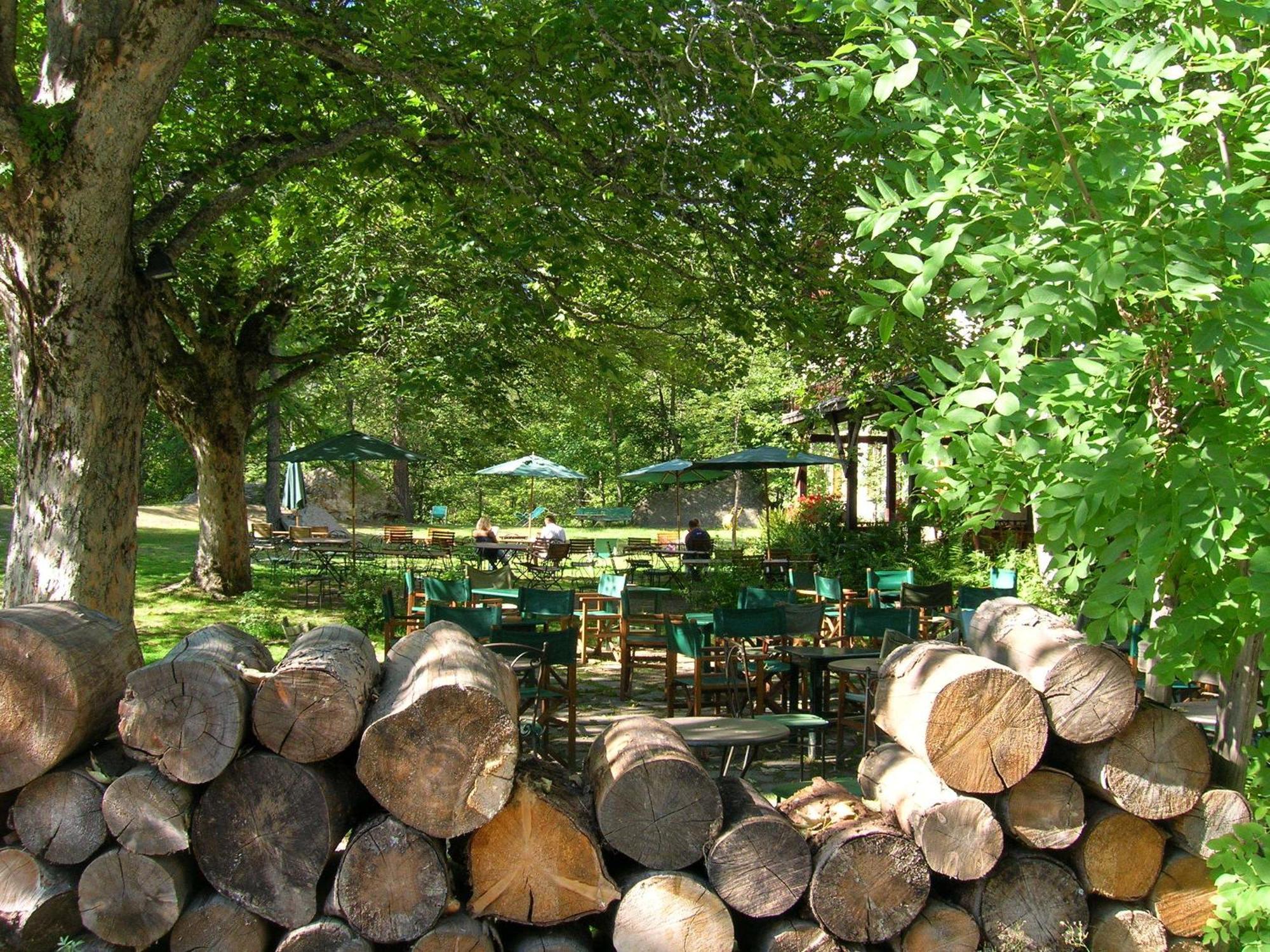 Chalet Hotel D'Ailefroide Exterior photo