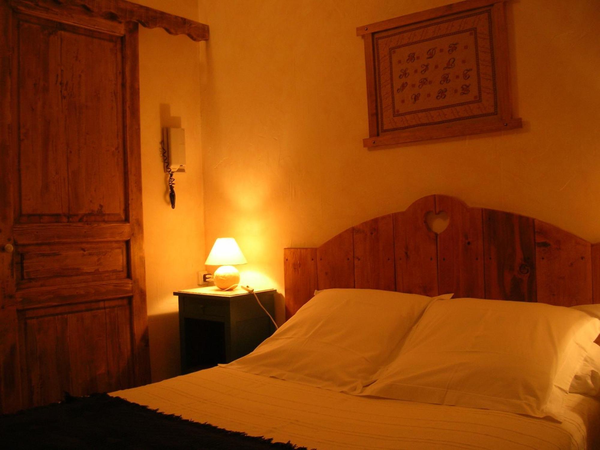 Chalet Hotel D'Ailefroide Exterior photo